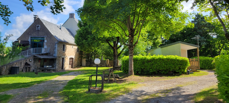 Gîte communal à Sainte Geneviève sur Argence